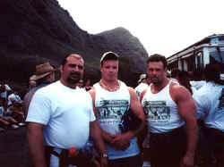 thethreeofthem.jpg (65917 bytes)